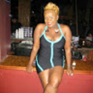 Meet your Posher, Eva